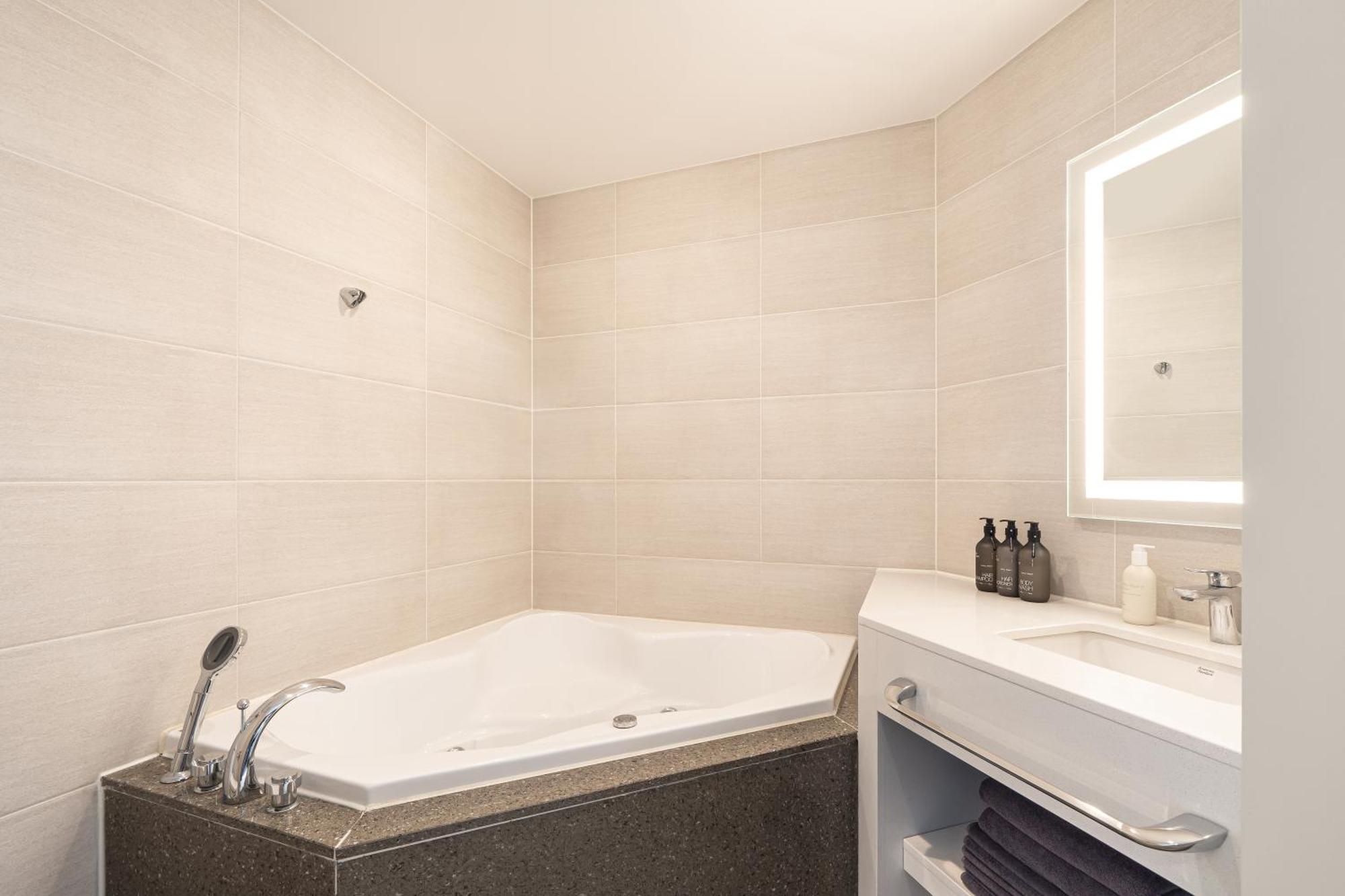 Urbanstay Busan Songdo Beach Екстериор снимка