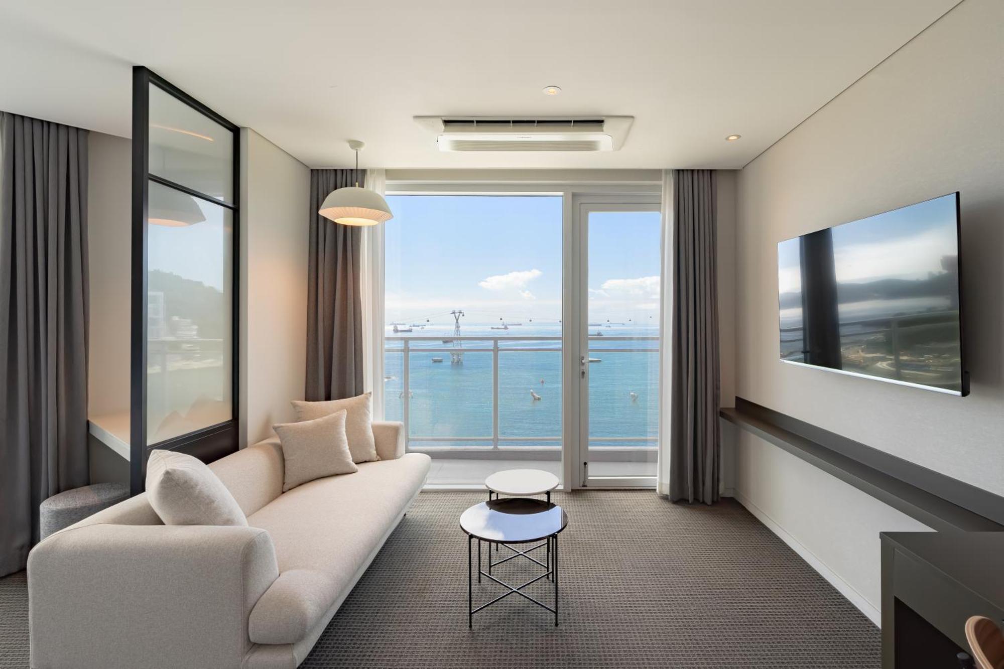 Urbanstay Busan Songdo Beach Екстериор снимка